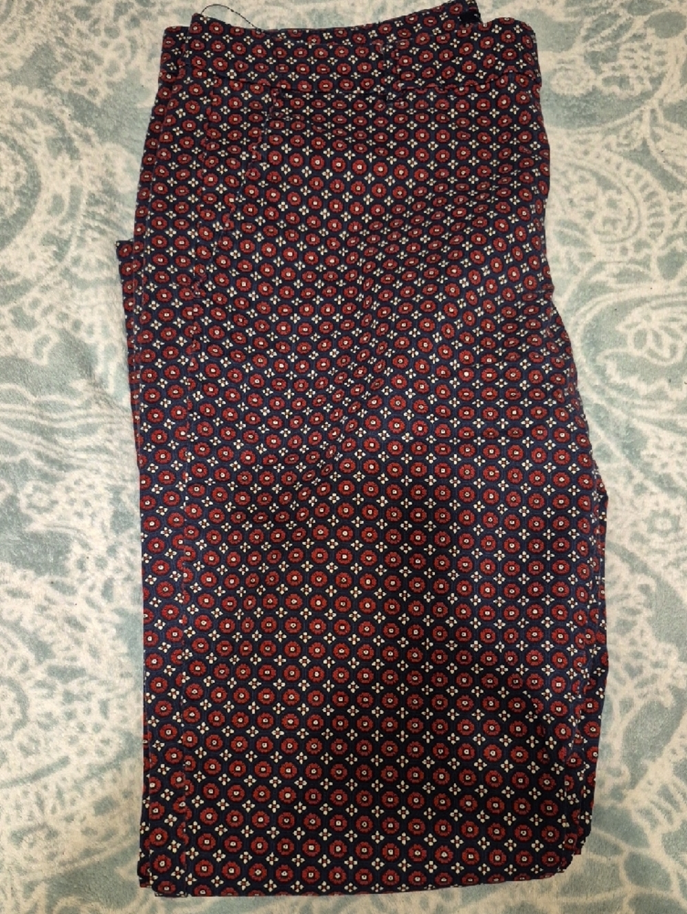 Tommy Hilfiger Cropped Pants - Picture 9 of 9